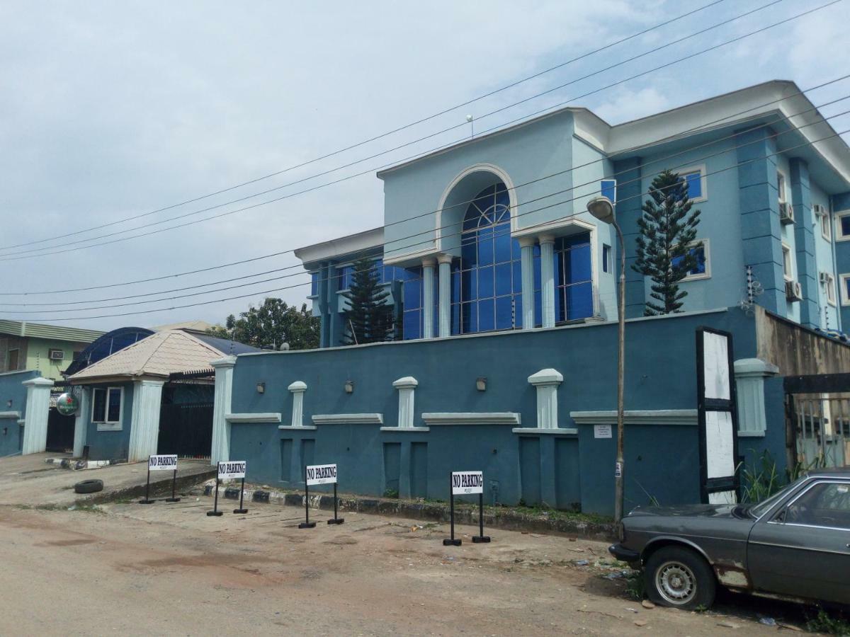 Dluxx Villa & Suites Ikeja Exterior photo